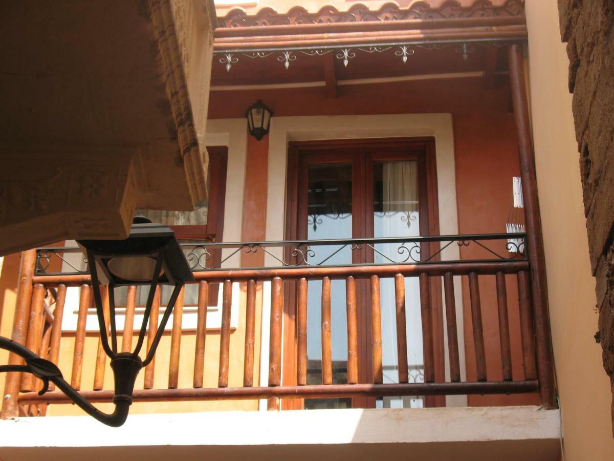 Sali Chelidonaki Boutique Suite Chania  Buitenkant foto