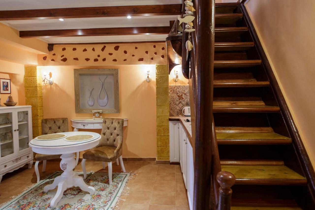 Sali Chelidonaki Boutique Suite Chania  Buitenkant foto