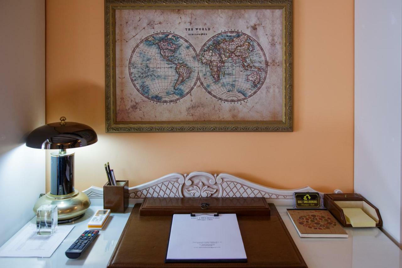 Sali Chelidonaki Boutique Suite Chania  Buitenkant foto