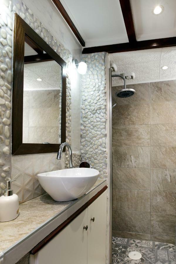 Sali Chelidonaki Boutique Suite Chania  Buitenkant foto