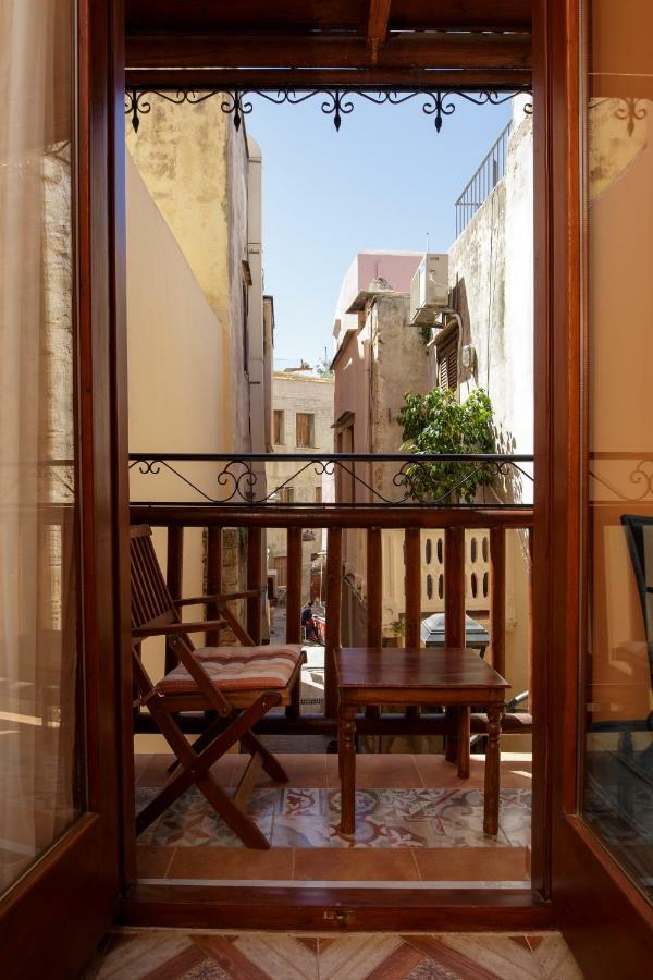 Sali Chelidonaki Boutique Suite Chania  Buitenkant foto