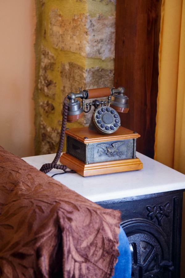Sali Chelidonaki Boutique Suite Chania  Buitenkant foto