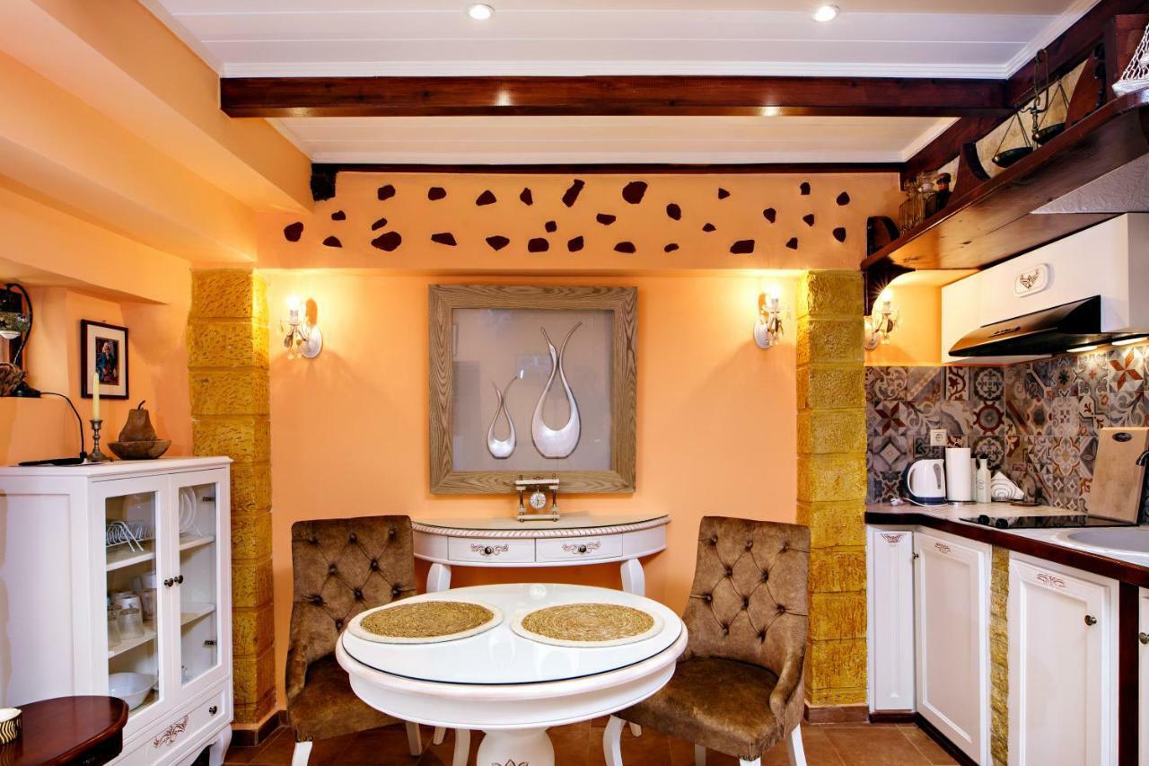 Sali Chelidonaki Boutique Suite Chania  Buitenkant foto