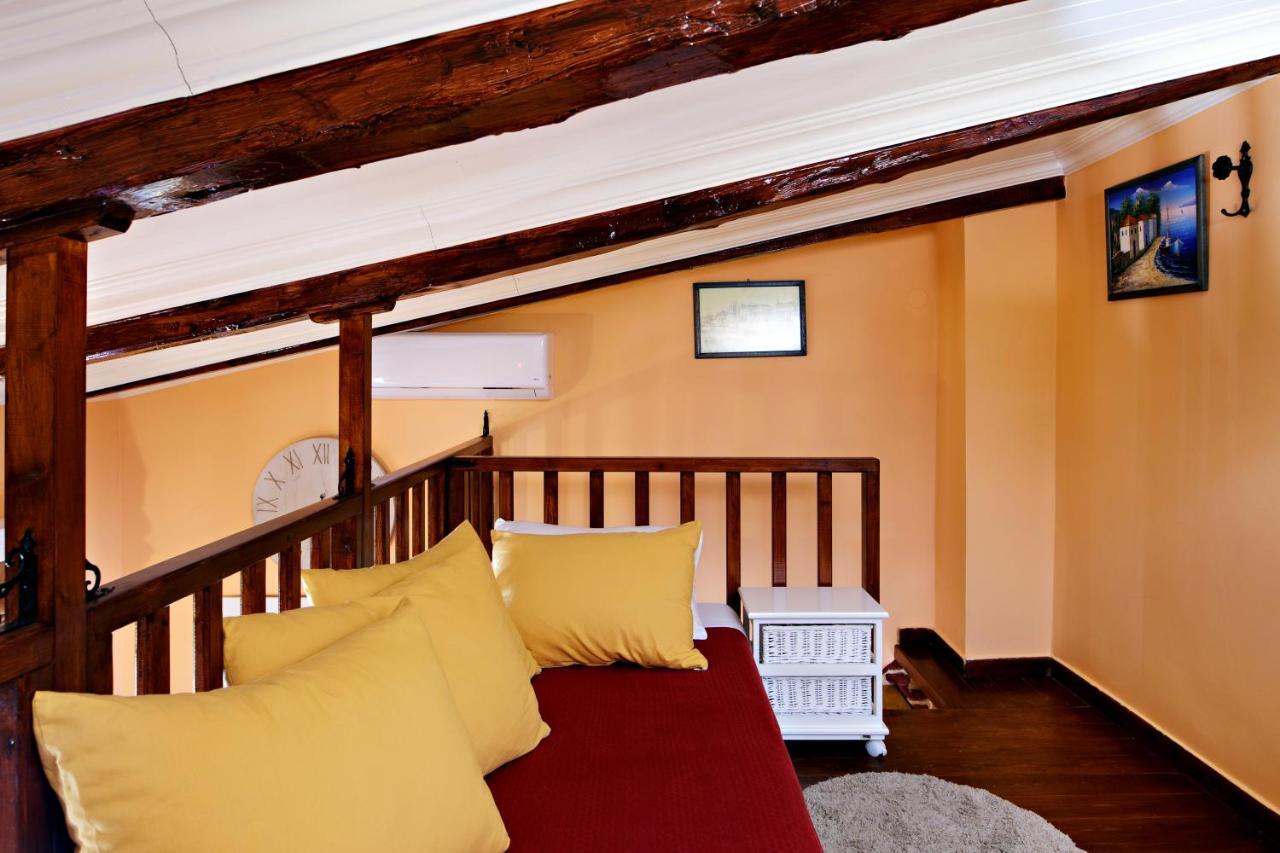 Sali Chelidonaki Boutique Suite Chania  Buitenkant foto